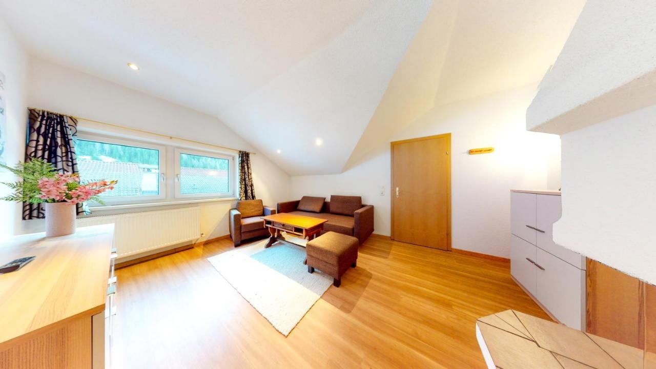 Apartment Wohnhaus Christoph Langenfeld